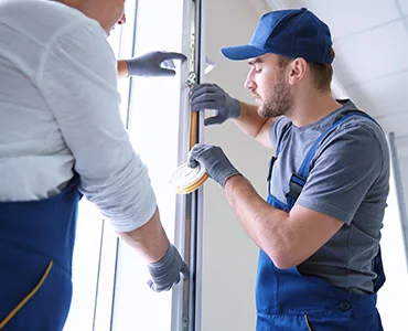 glass repair experts in Greenacres, FL