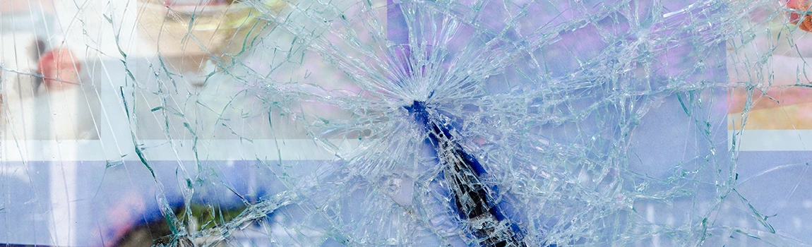 Window Broken Glass Repair in Greenacres, FL